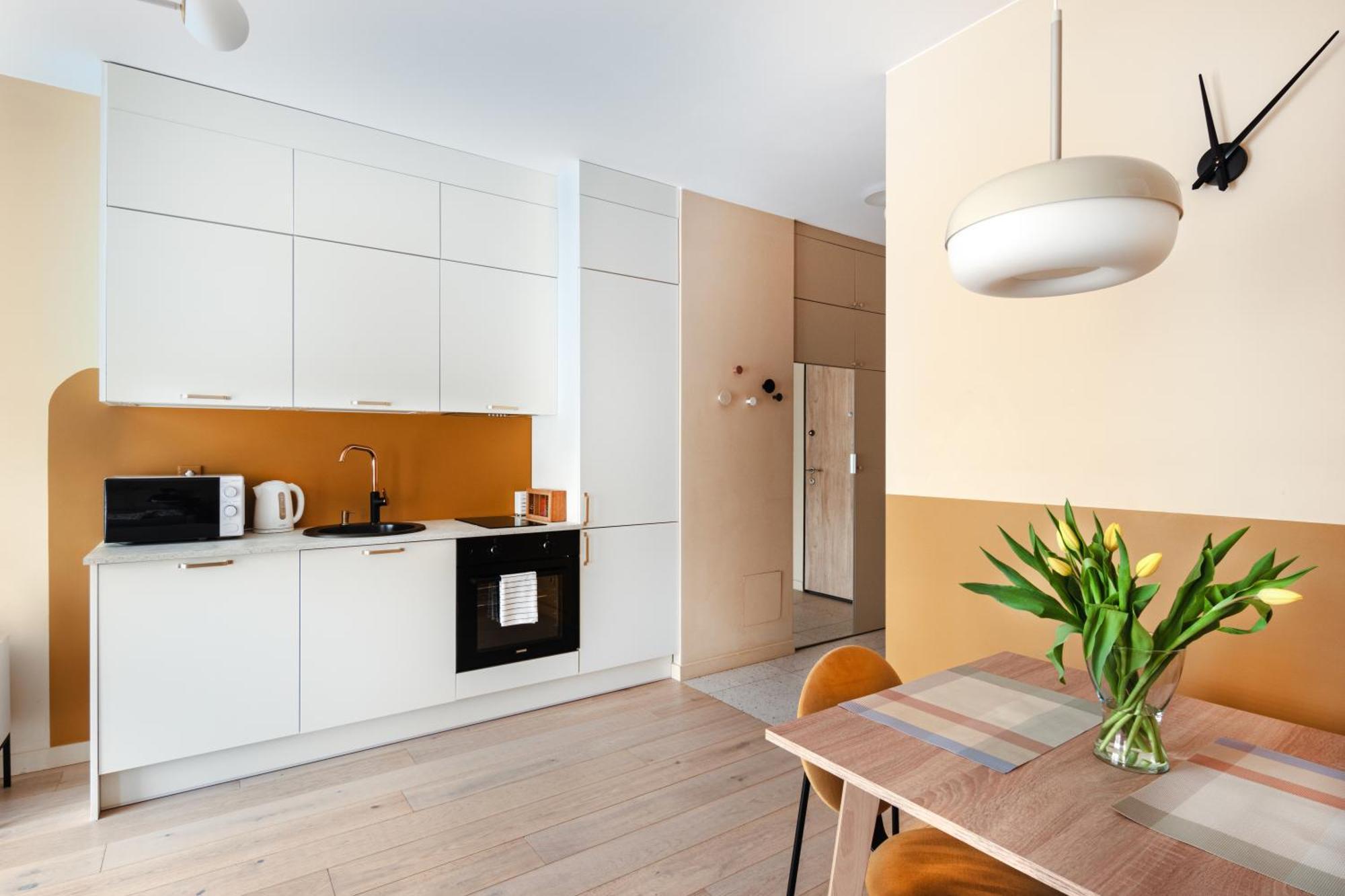 Colour House Apartment กดัญสก์ ภายนอก รูปภาพ