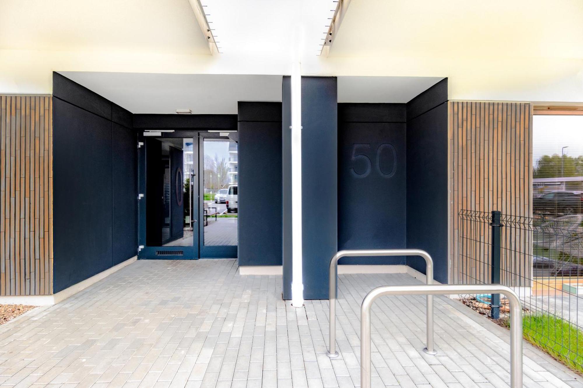Colour House Apartment กดัญสก์ ภายนอก รูปภาพ